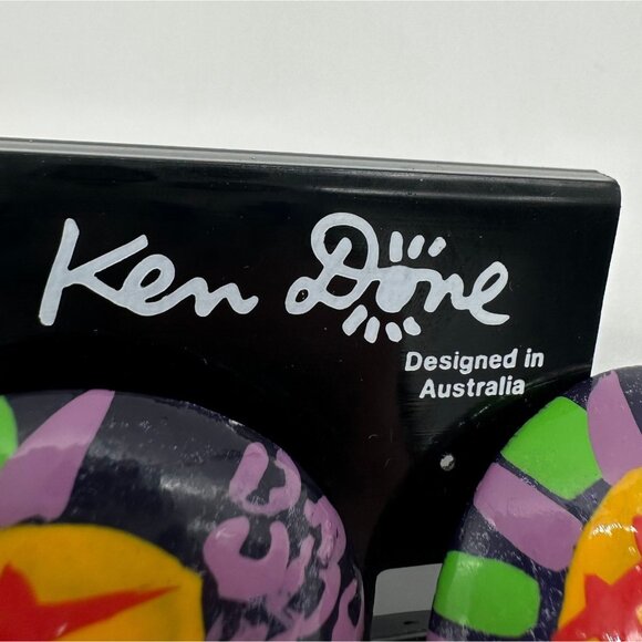 Vintage Clip On Earrings Ken Done 1980s Hand Painted Wood Round Bright Abstract - Picture 4 of 7